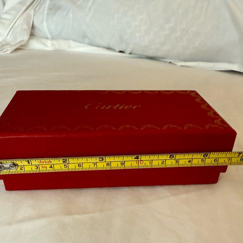 Cartier Red Box with Gold Accents - Picture 7 of 8